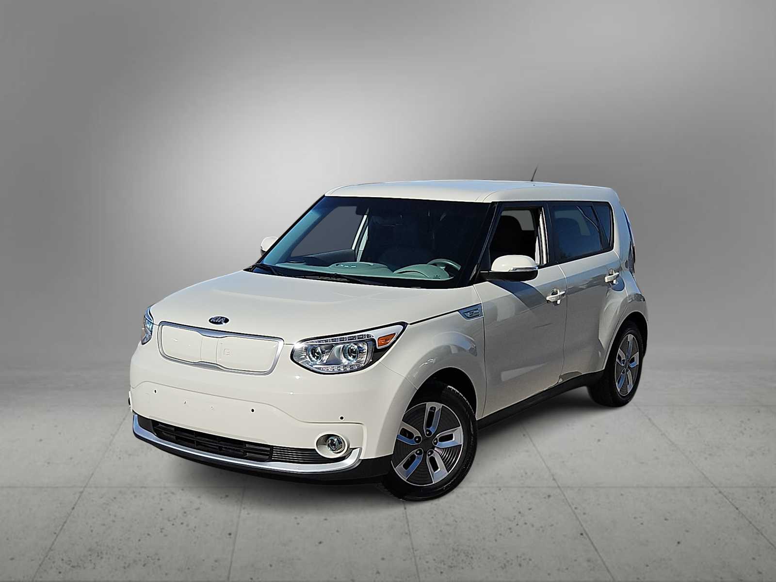 Thumbnail: 2017 Kia Soul EV - 1