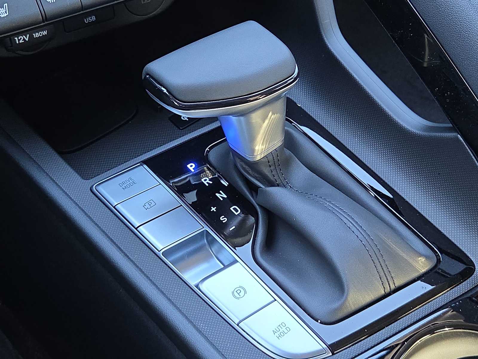 Thumbnail: 2026 Hyundai Elantra - 32