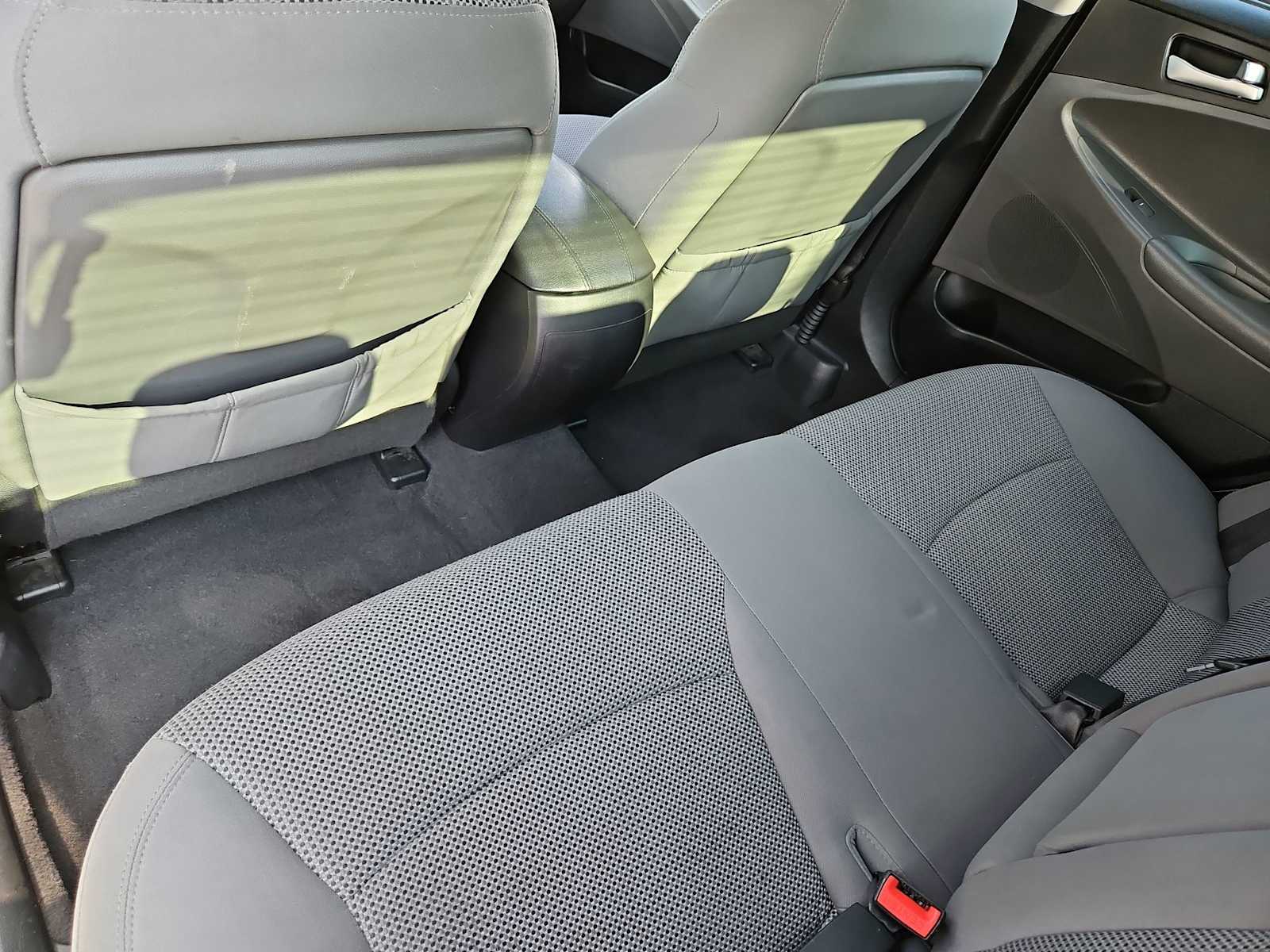 Thumbnail: 2013 Hyundai Sonata - 16