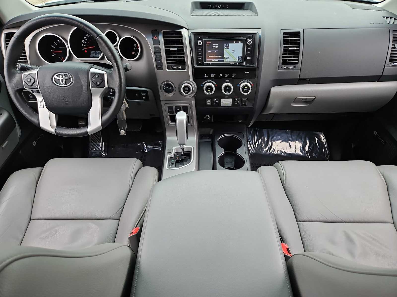 Thumbnail: 2016 Toyota Sequoia - 16