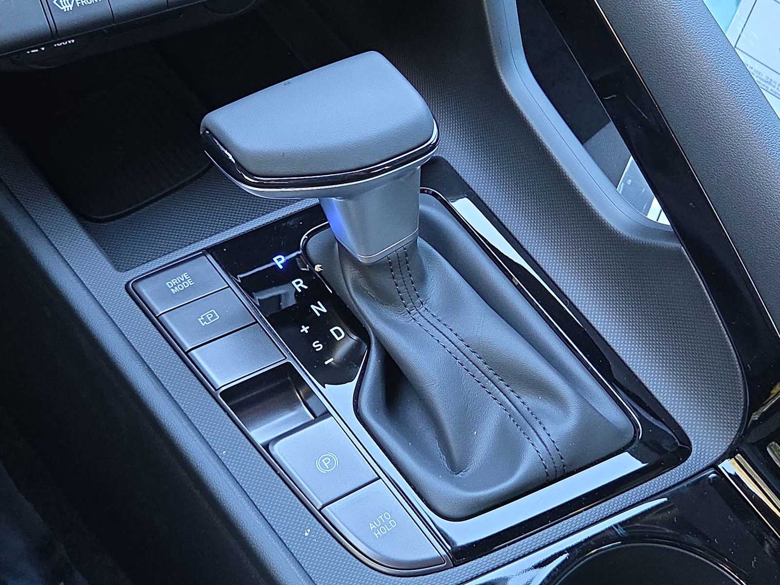 Thumbnail: 2026 Hyundai Elantra - 32