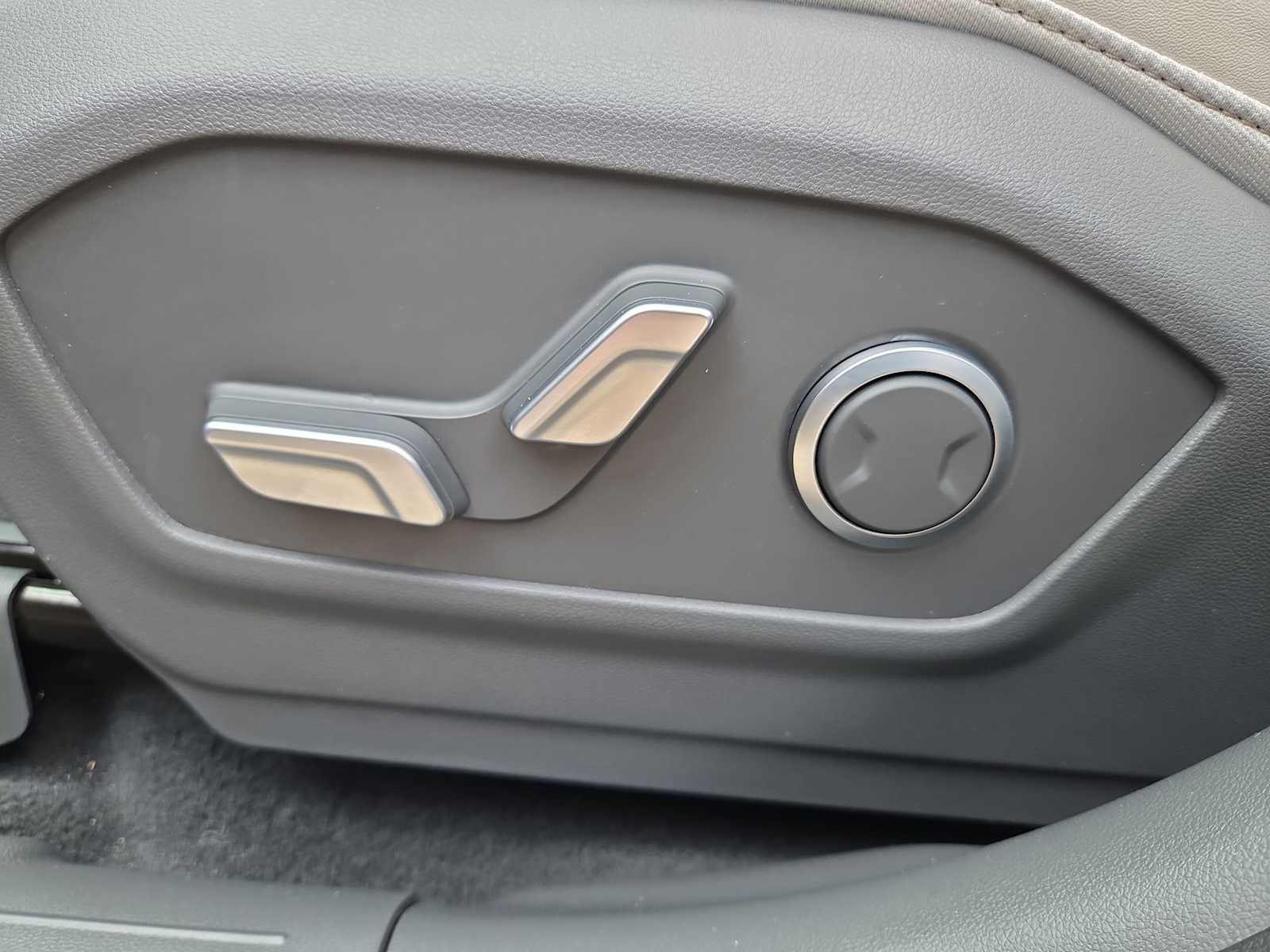 Thumbnail: 2026 Hyundai Santa Fe - 17