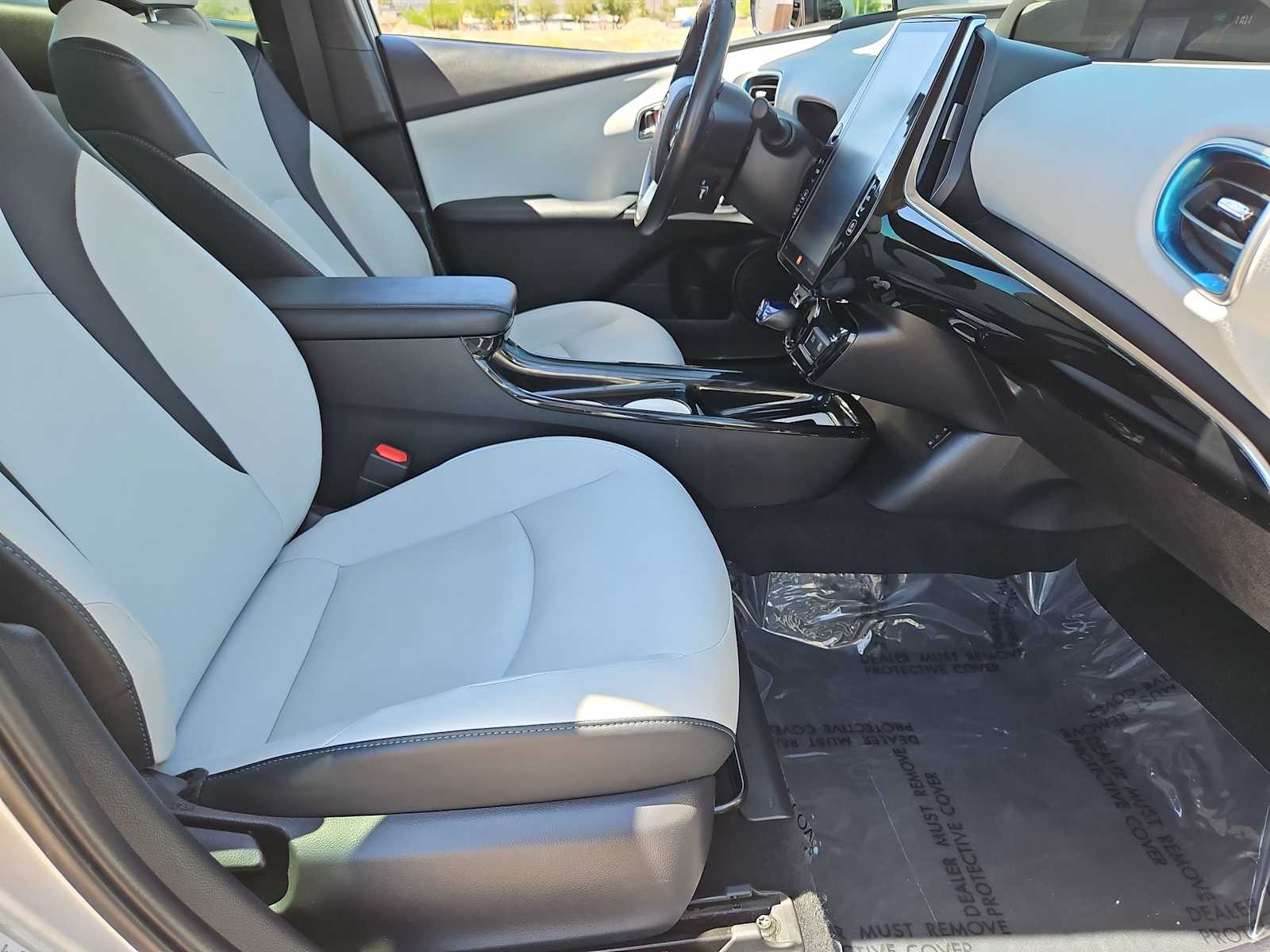 Thumbnail: 2018 Toyota Prius - 21