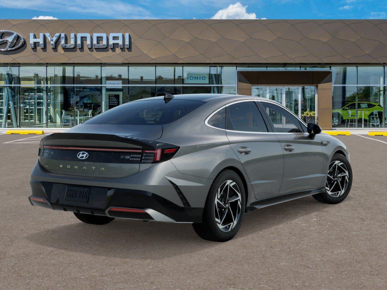 2025 Hyundai Sonata SEL 4