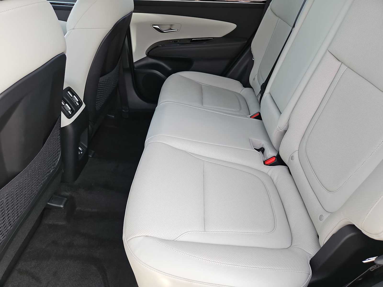 Thumbnail: 2022 Hyundai Tucson - 19