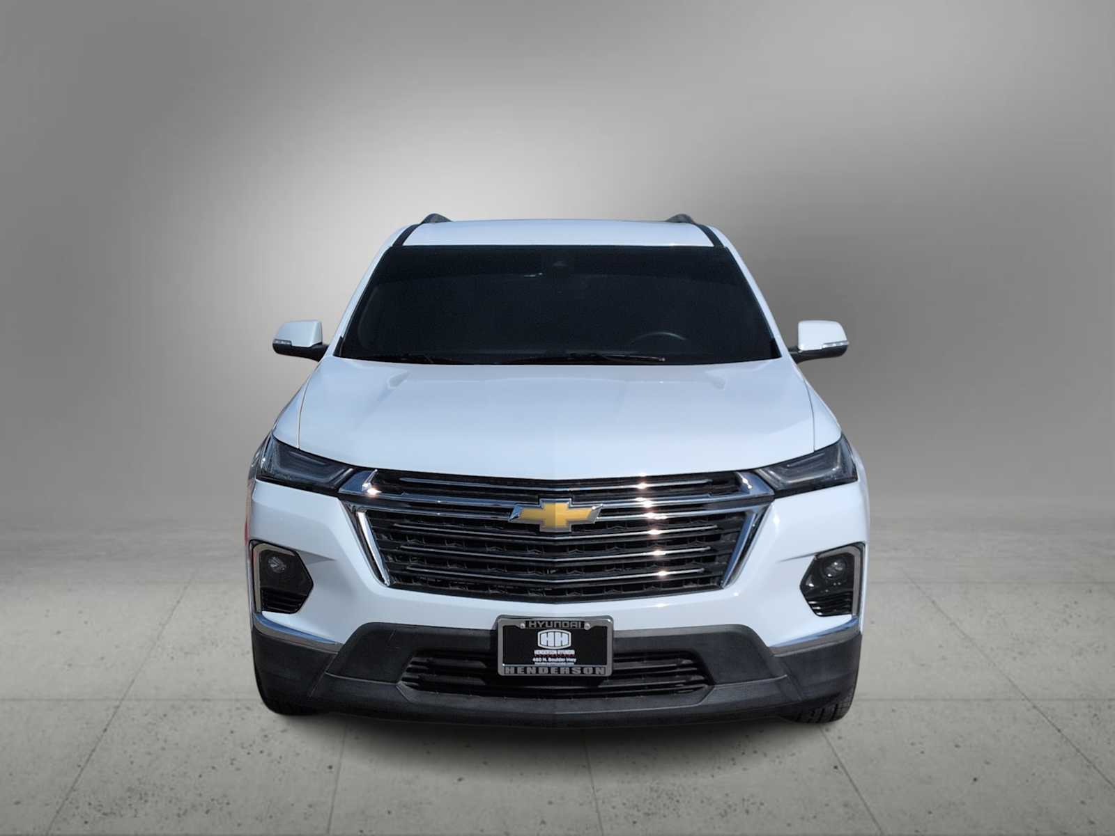 Thumbnail: 2023 Chevrolet Traverse - 3