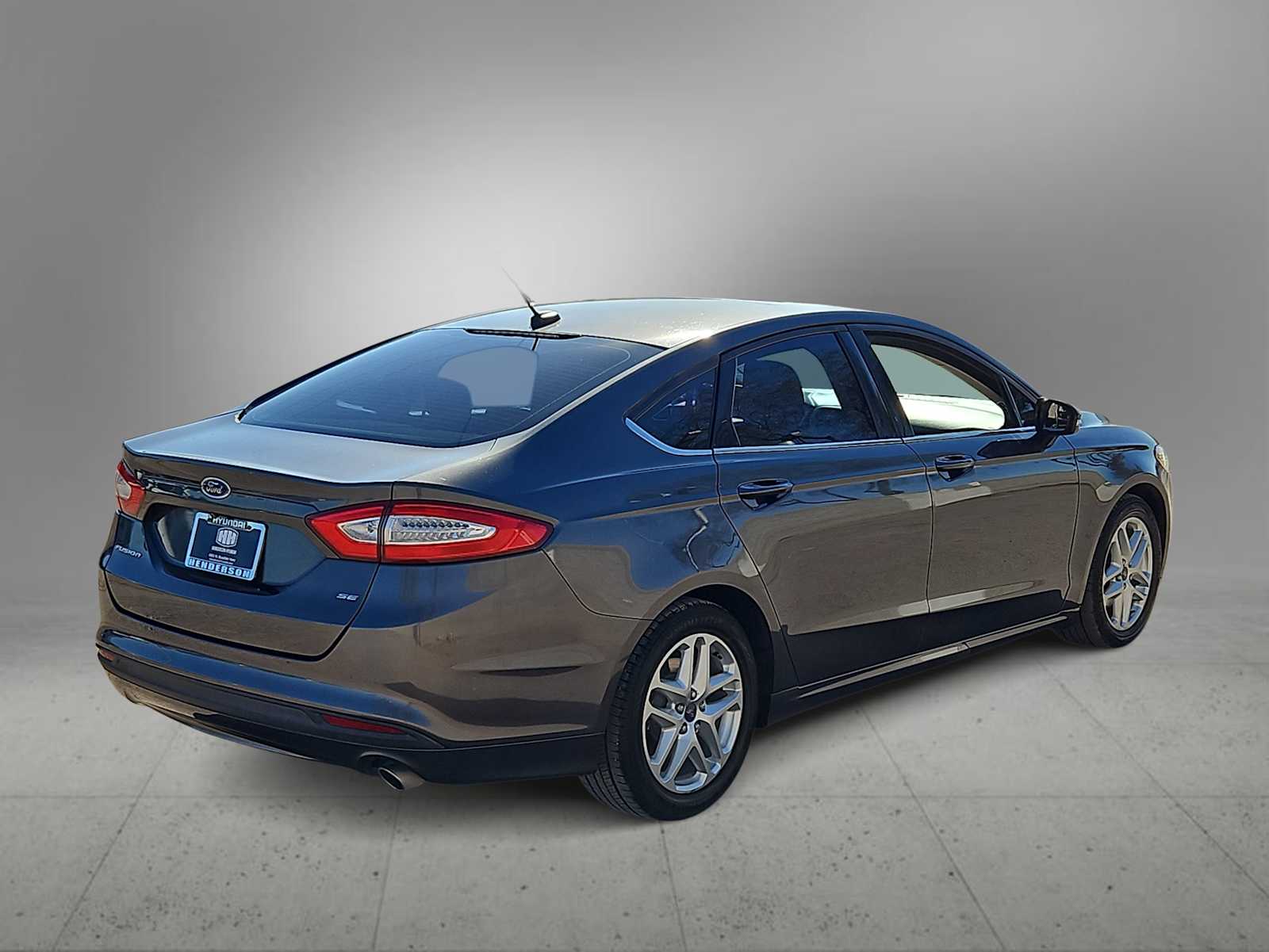 Thumbnail: 2016 Ford Fusion - 8