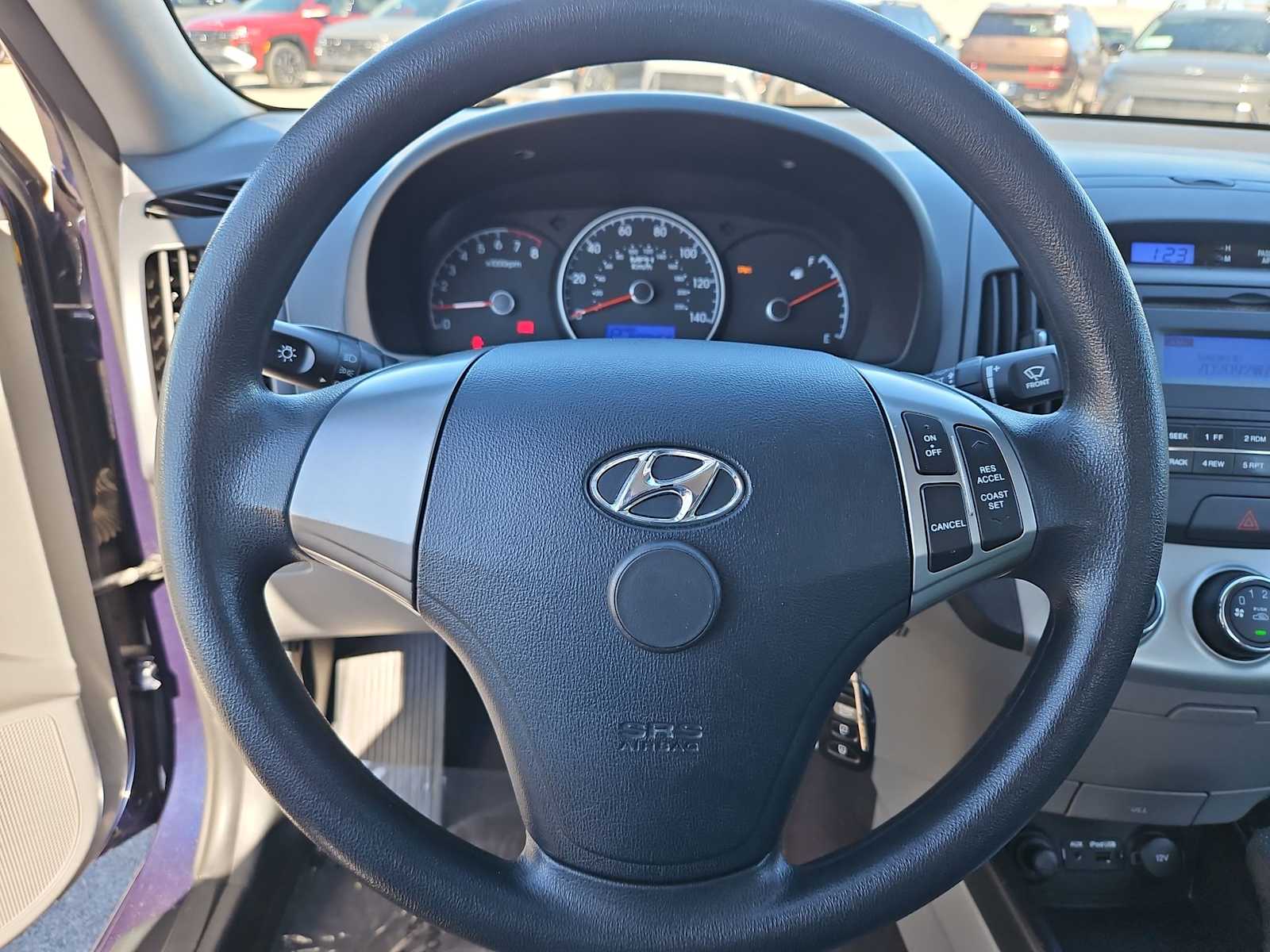 Thumbnail: 2010 Hyundai Elantra - 22