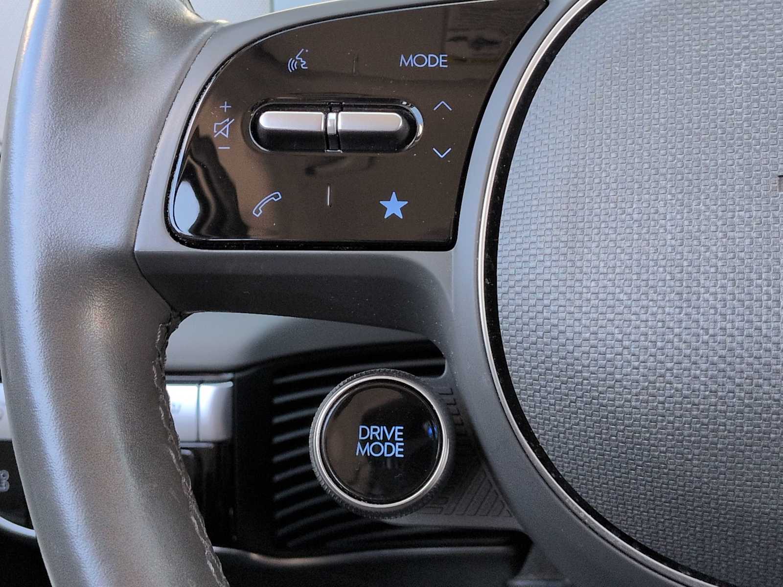 Thumbnail: 2024 Hyundai Ioniq 5 - 24