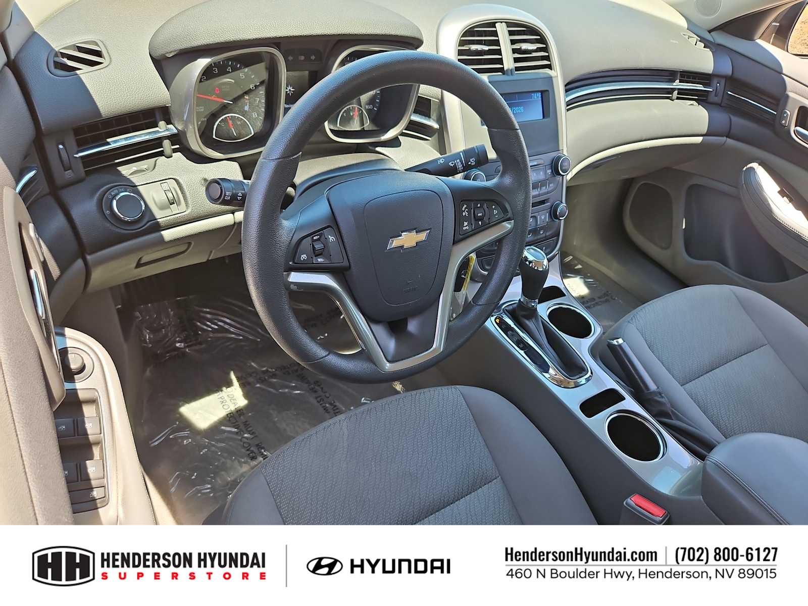 Thumbnail: 2015 Chevrolet Malibu - 10