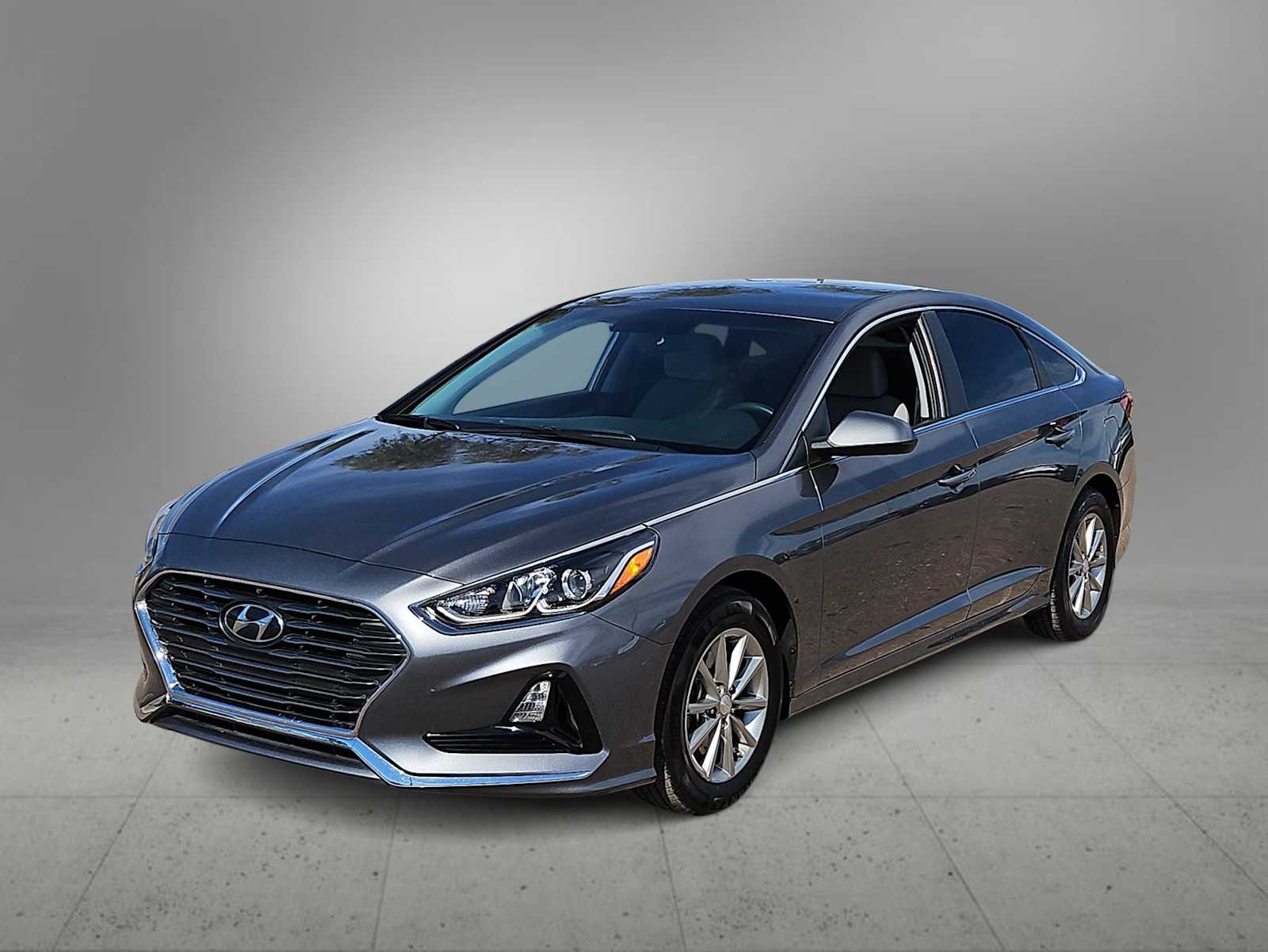 Thumbnail: 2019 Hyundai Sonata - 4
