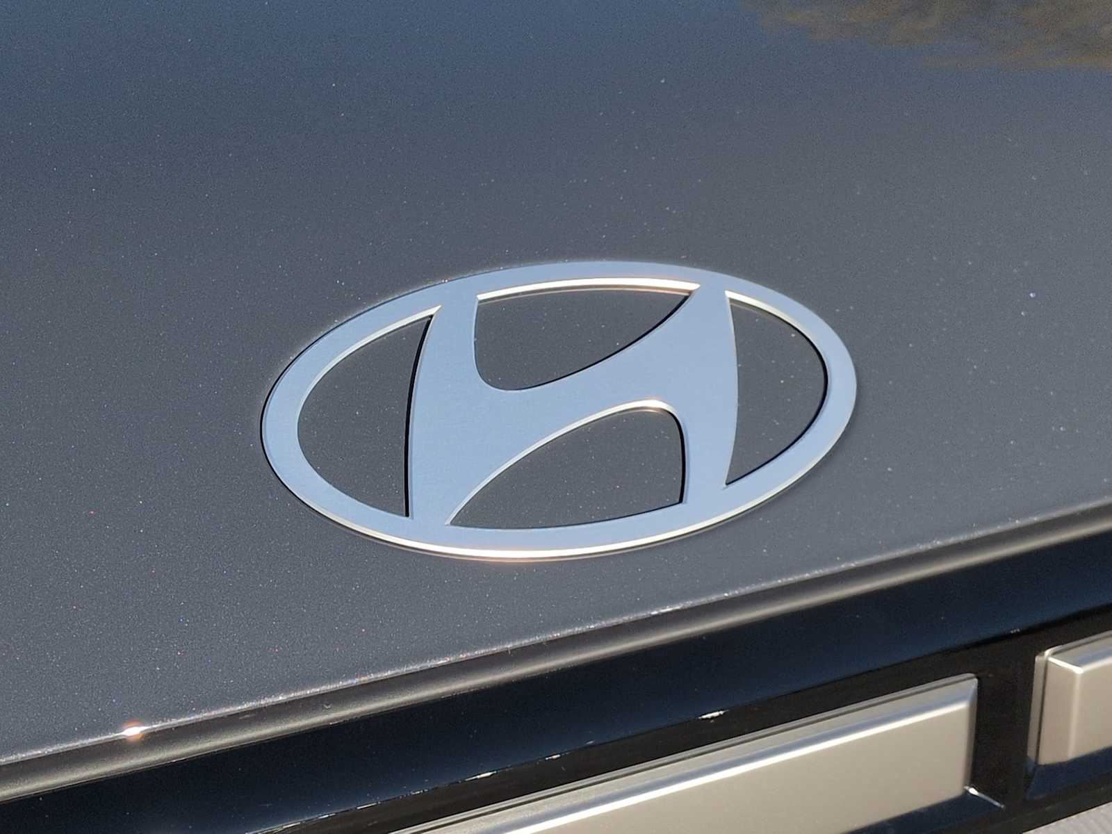 Thumbnail: 2026 Hyundai Santa Fe - 12