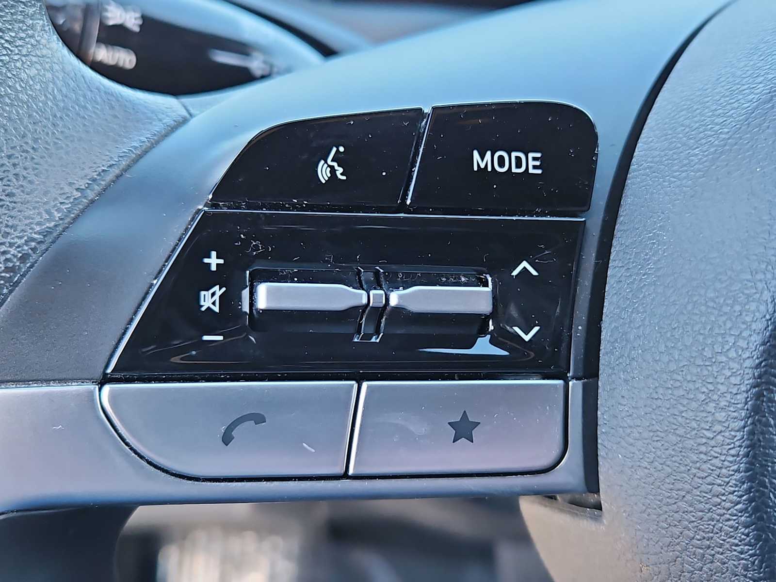 Thumbnail: 2023 Hyundai Santa Cruz - 23