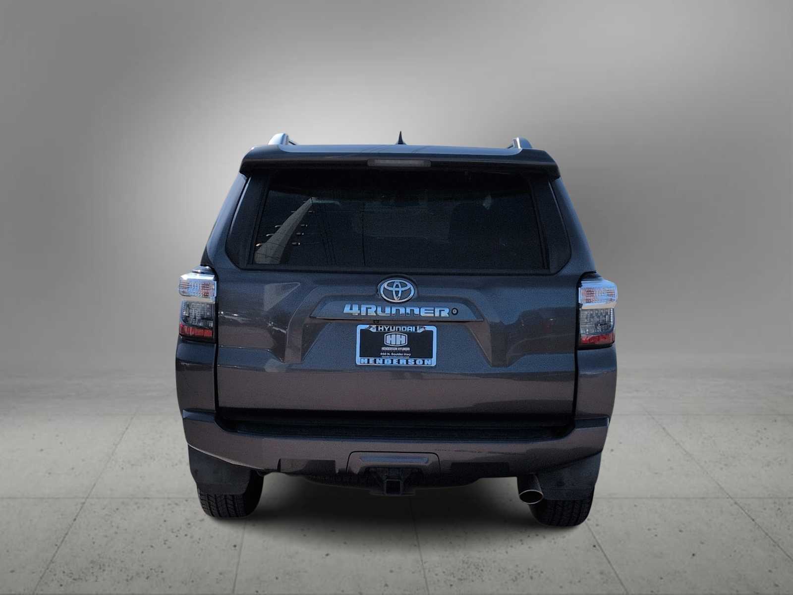 Thumbnail: 2017 Toyota 4Runner - 7