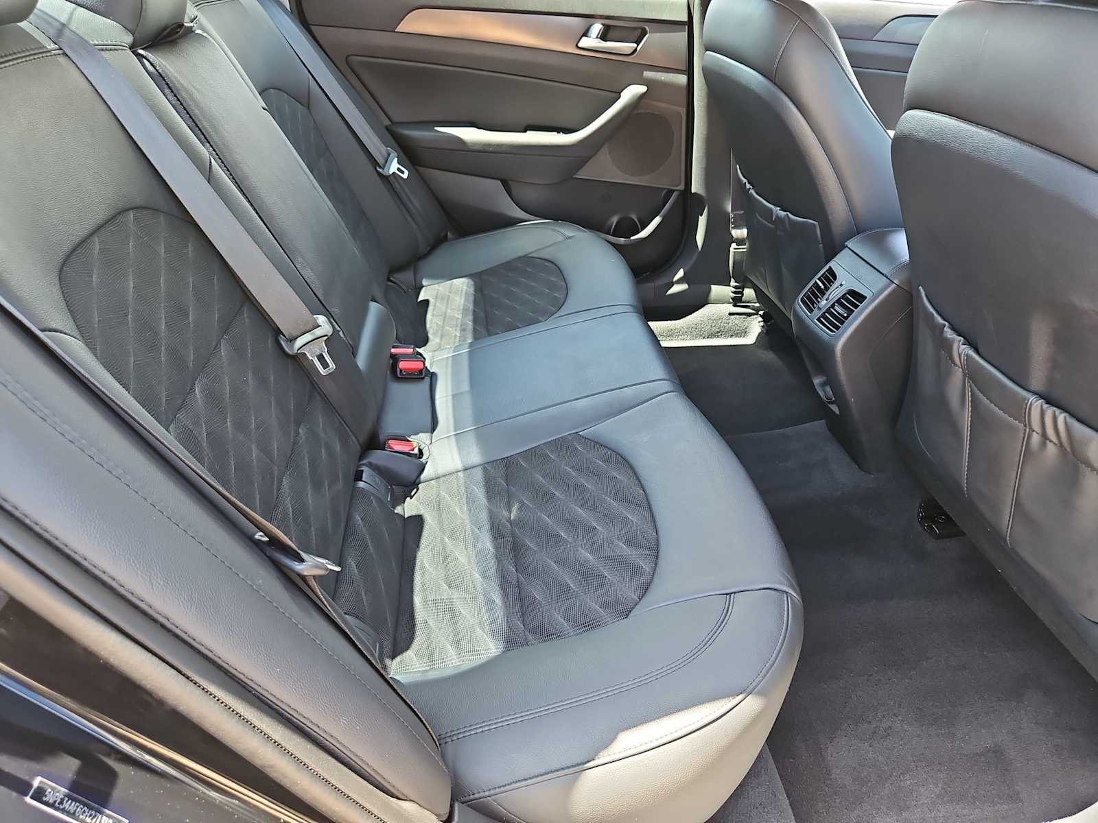 Thumbnail: 2016 Hyundai Sonata - 20