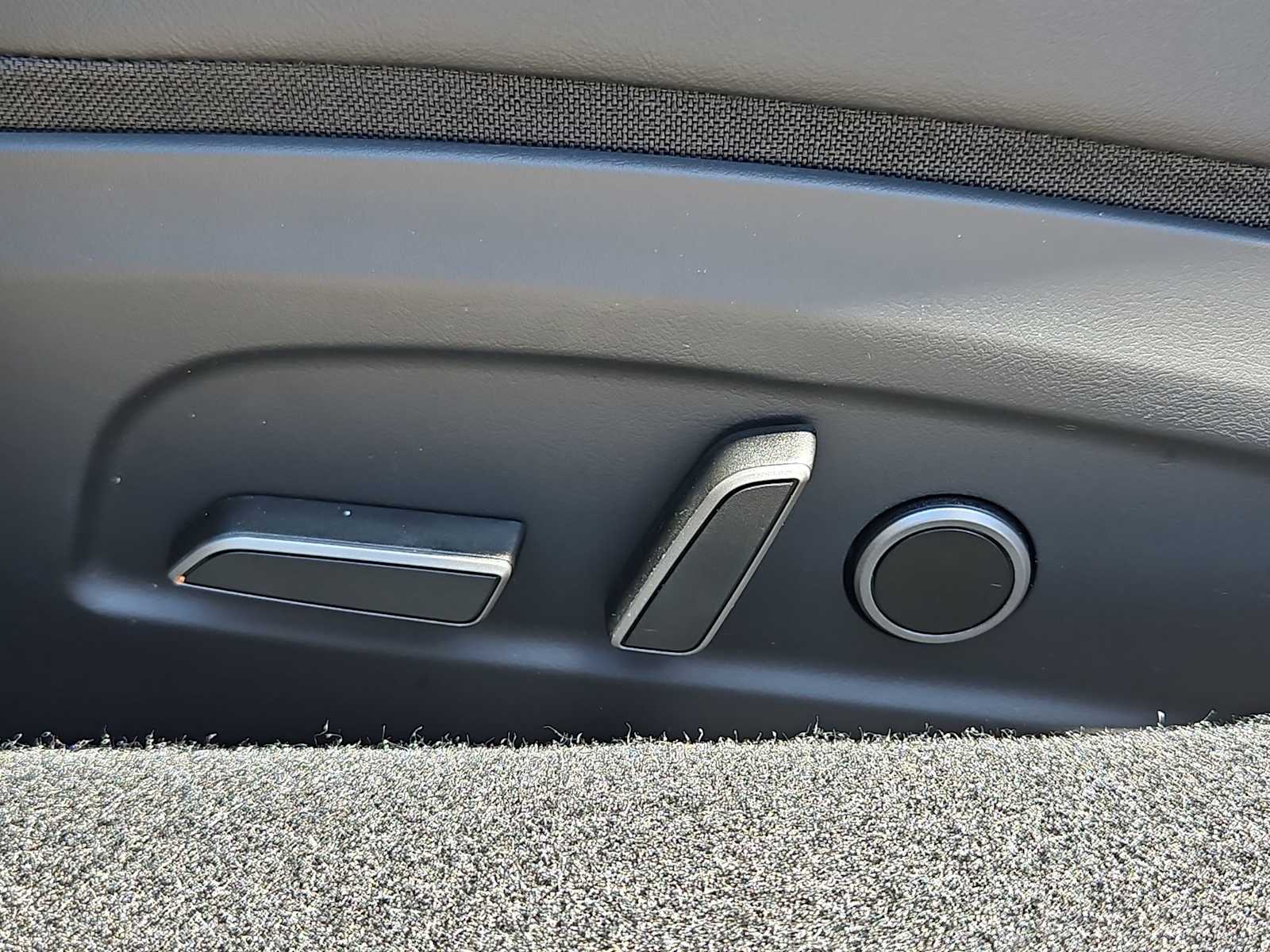 Thumbnail: 2025 Tesla Model 3 - 15