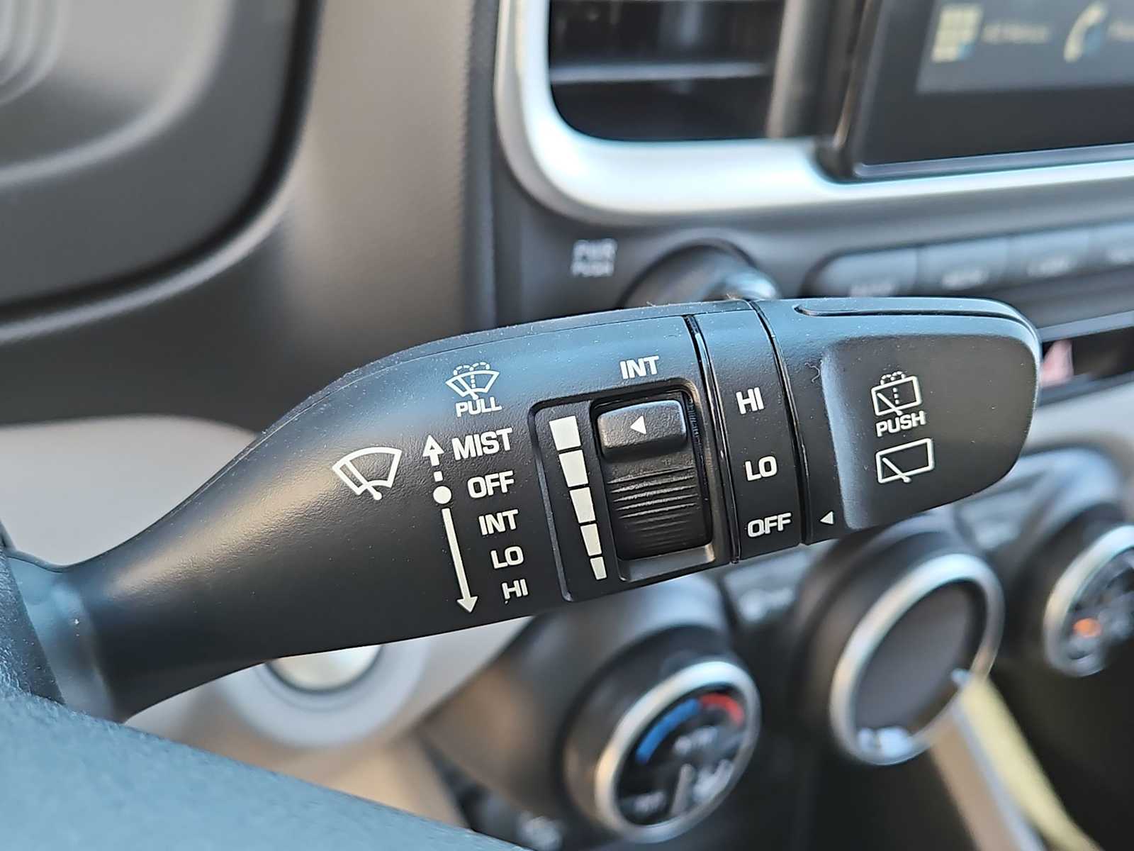 Thumbnail: 2025 Hyundai Venue - 27