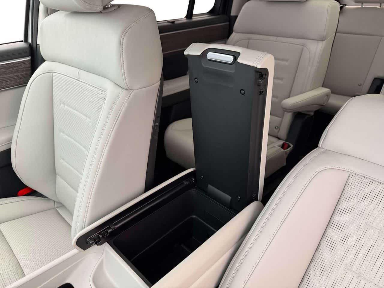 Thumbnail: 2026 Hyundai Santa Fe - 19