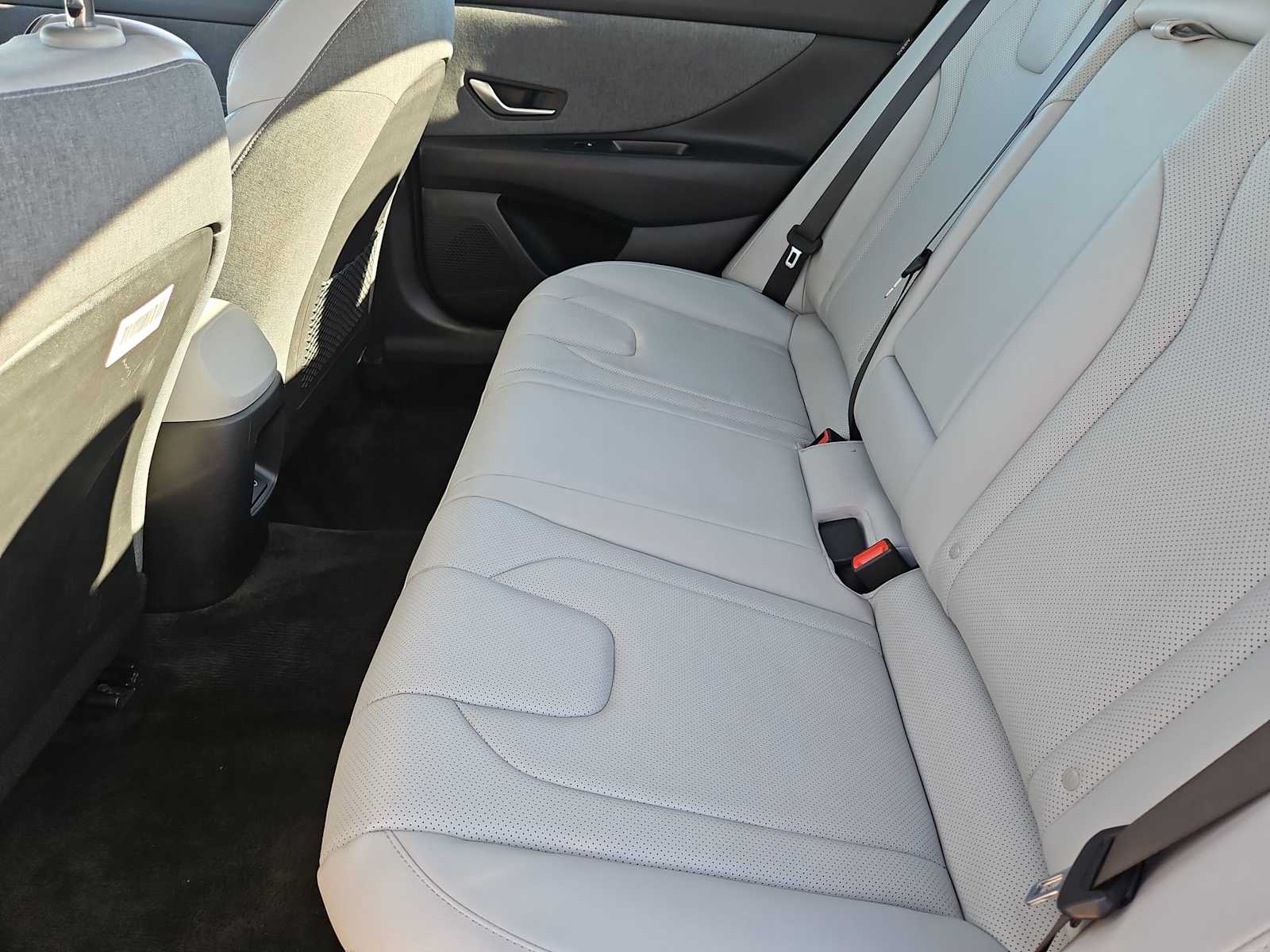 Thumbnail: 2024 Hyundai Elantra - 19