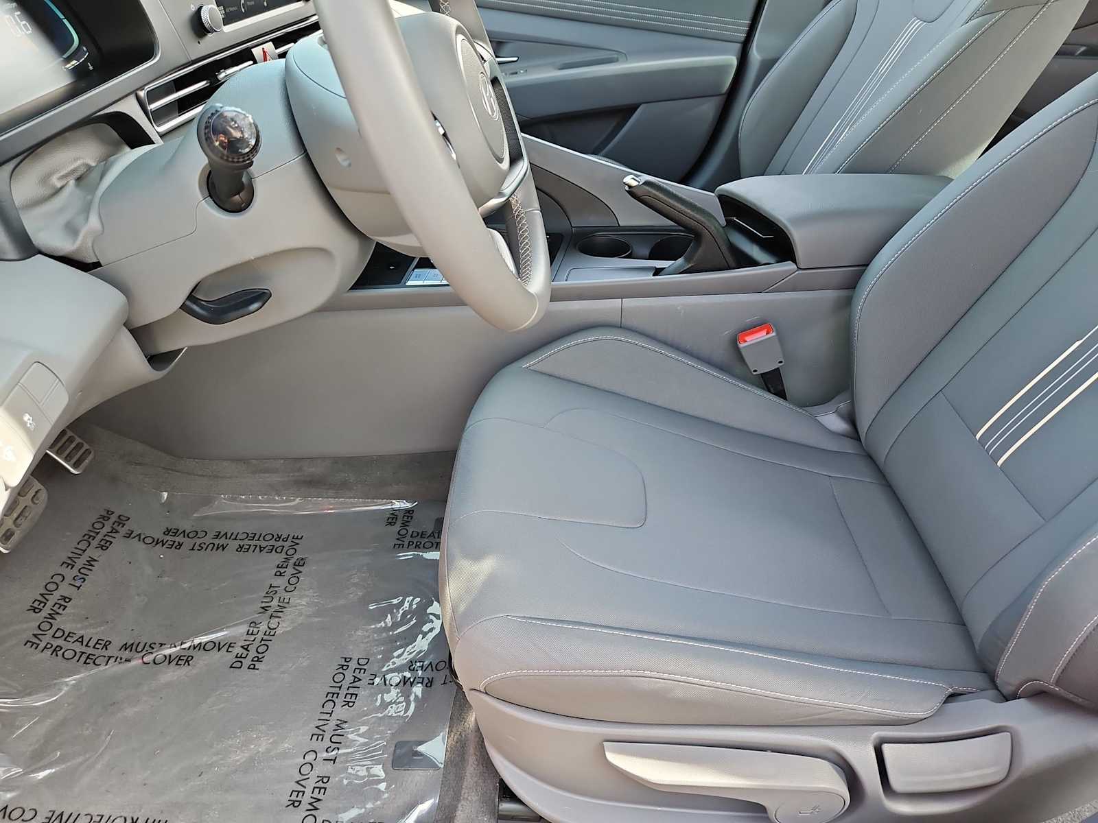 Thumbnail: 2025 Hyundai Elantra - 16