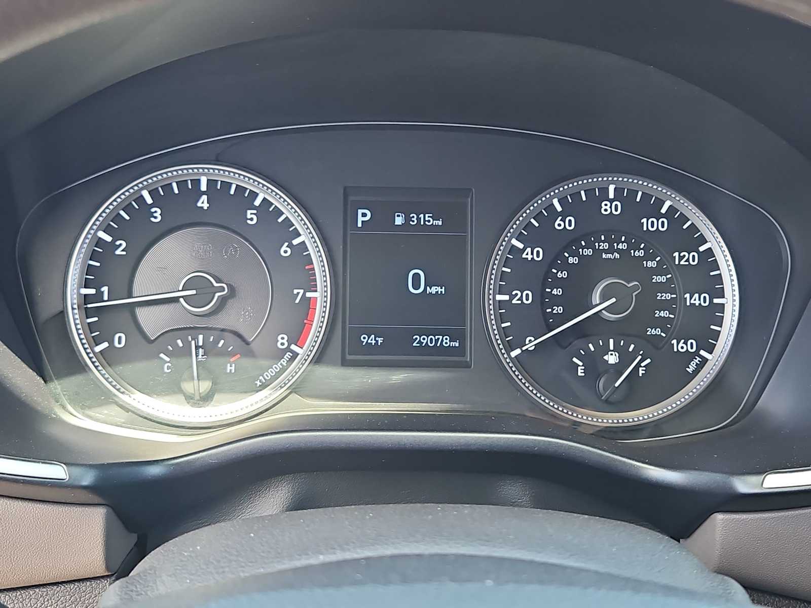 Thumbnail: 2020 Hyundai Santa Fe - 32