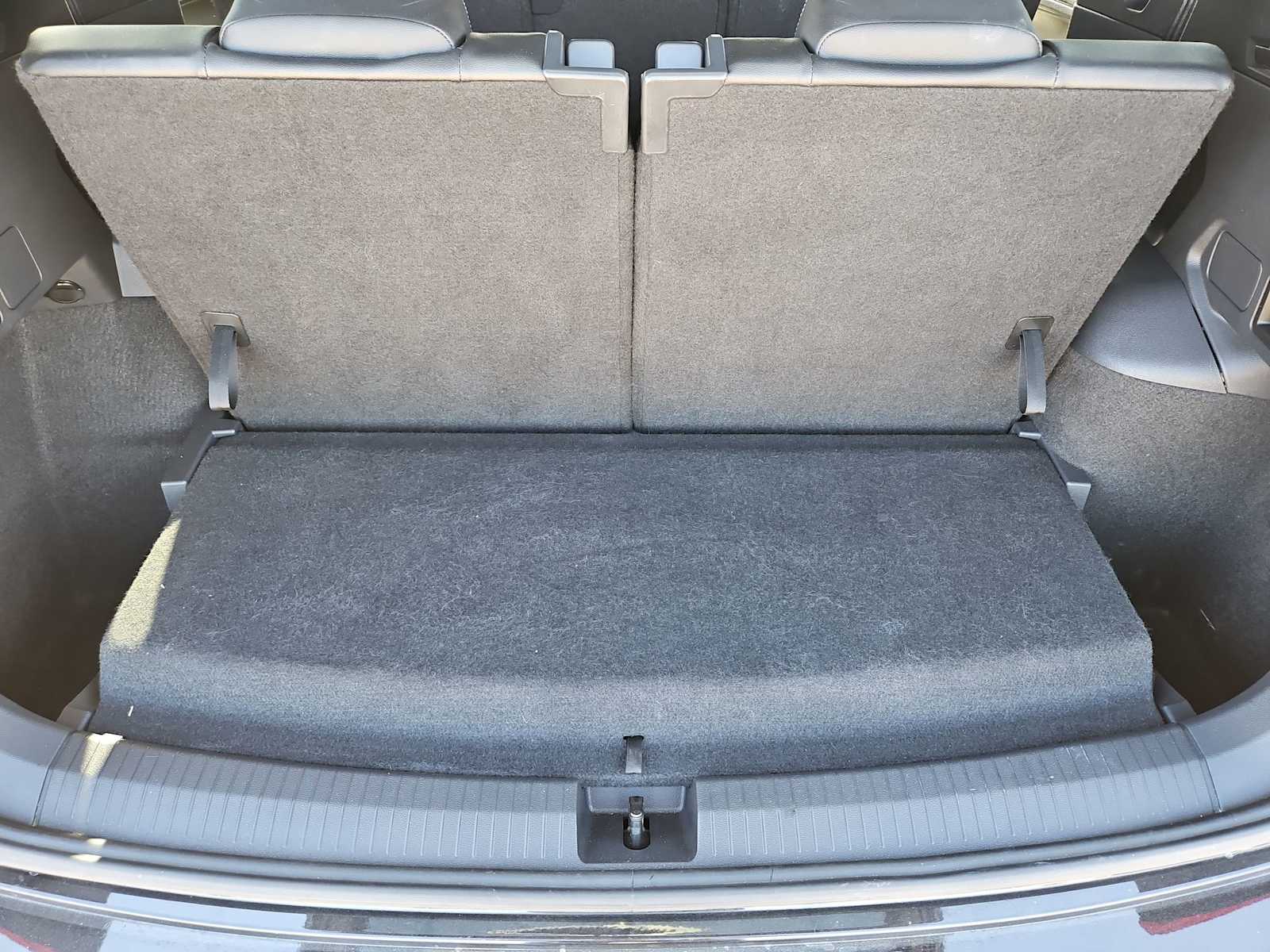 Thumbnail: 2021 Volkswagen Tiguan - 35