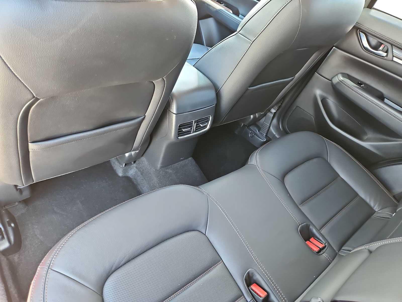 Thumbnail: 2023 Mazda CX-5 - 18