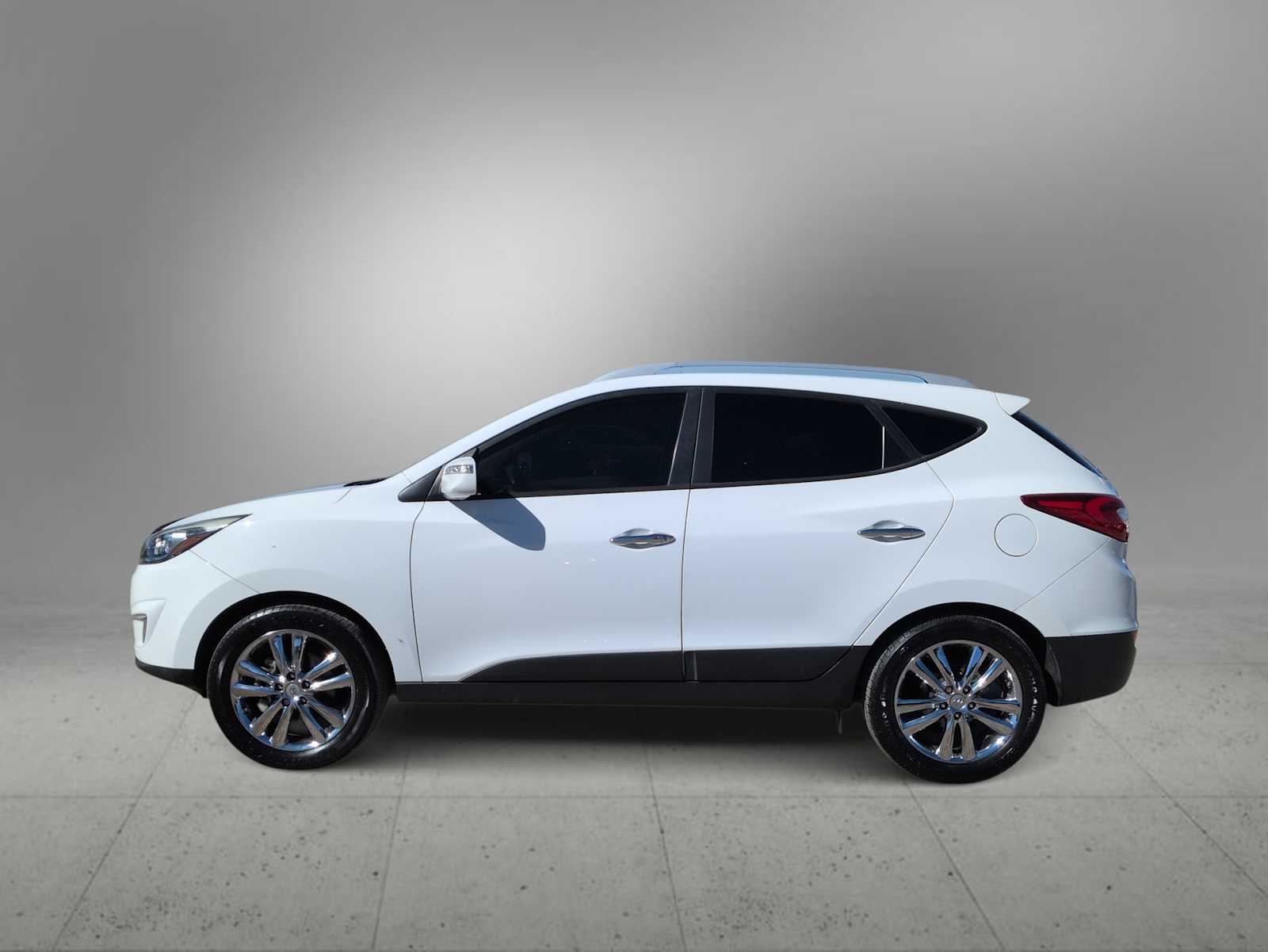 Thumbnail: 2014 Hyundai Tucson - 5