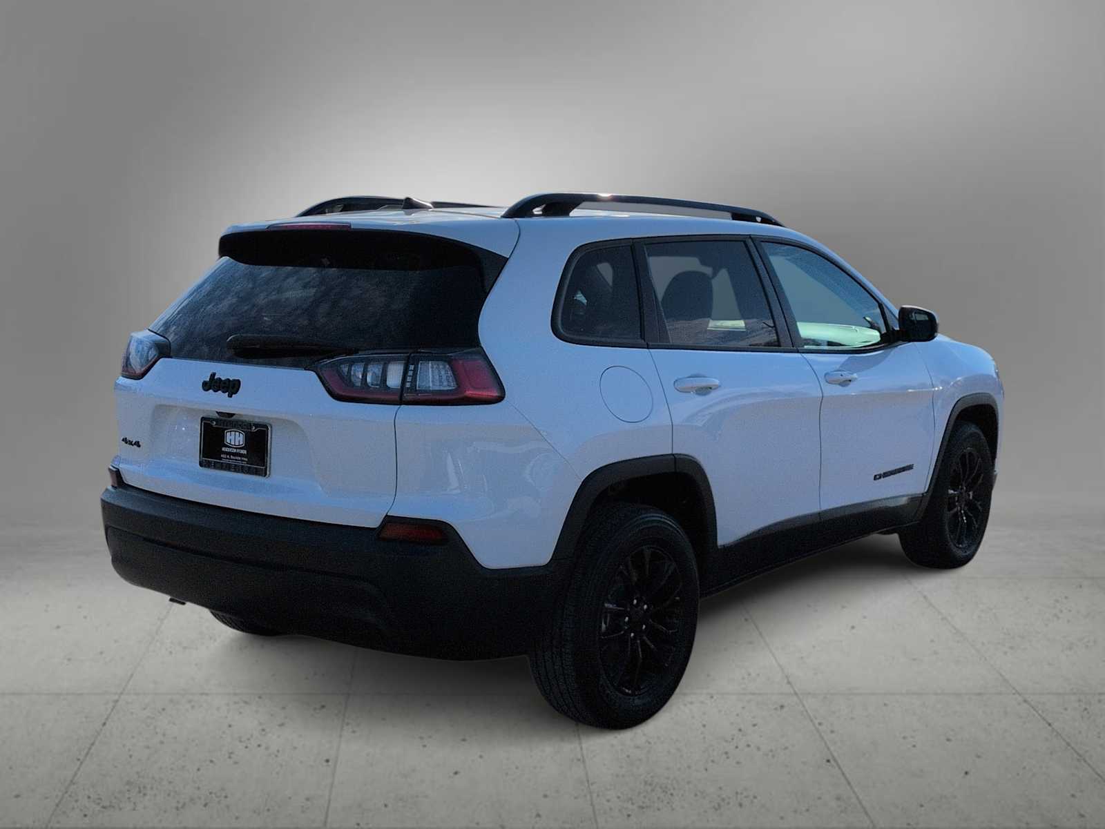 Thumbnail: 2023 Jeep Cherokee - 8