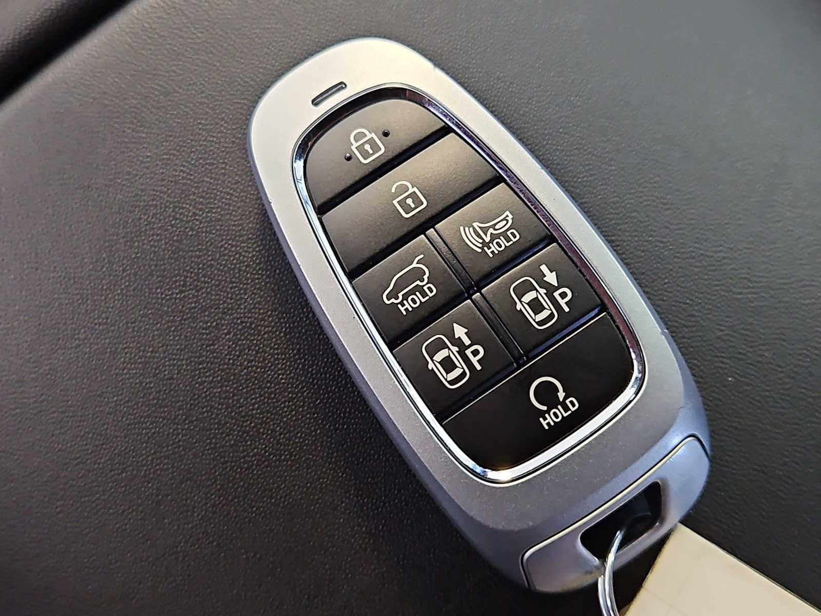 Thumbnail: 2023 Hyundai Santa Fe - 36