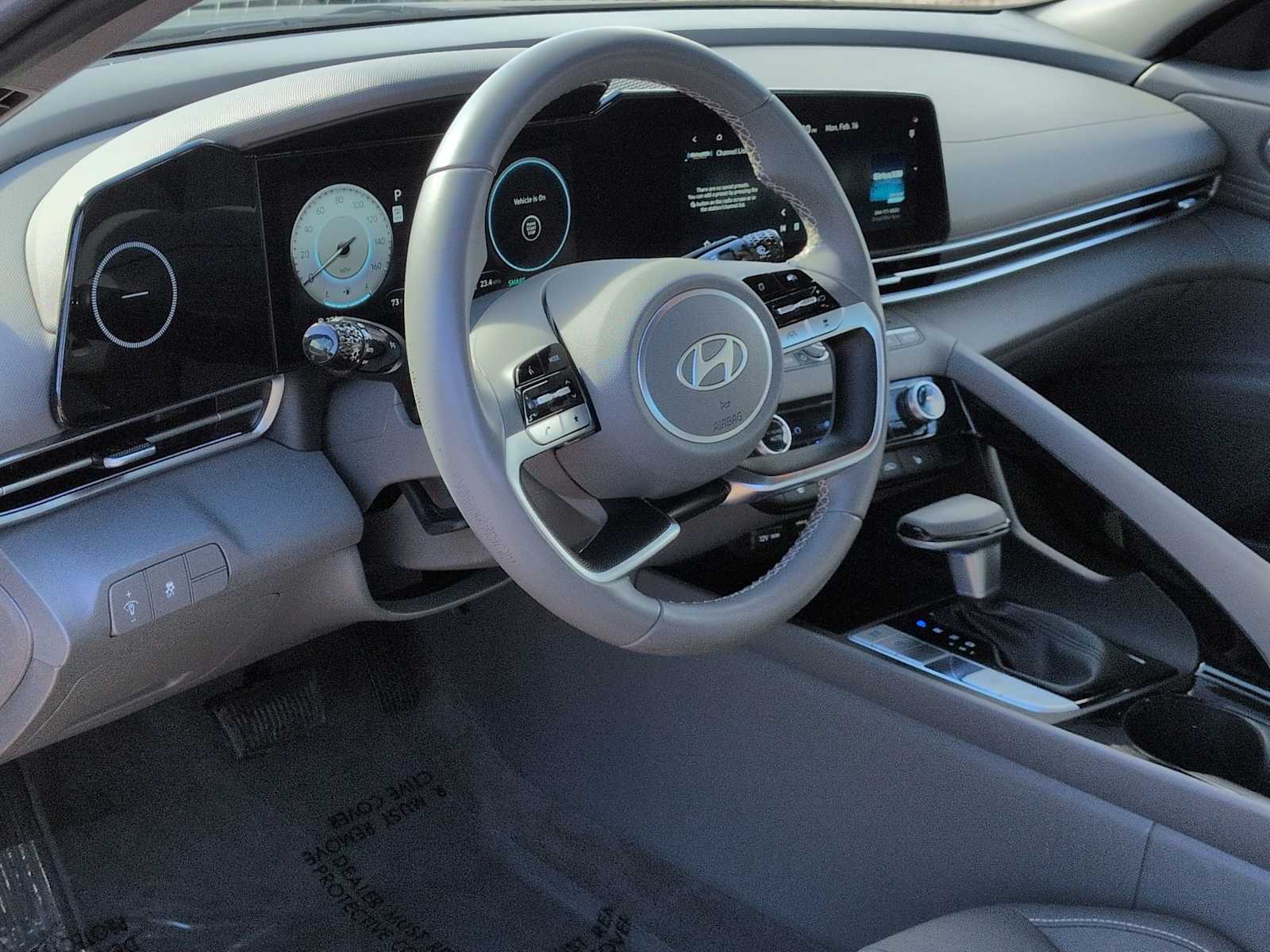 Thumbnail: 2025 Hyundai Elantra - 10