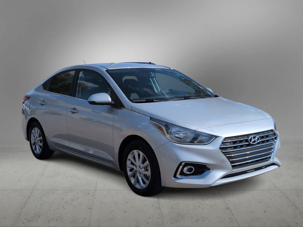Thumbnail: 2022 Hyundai Accent - 2