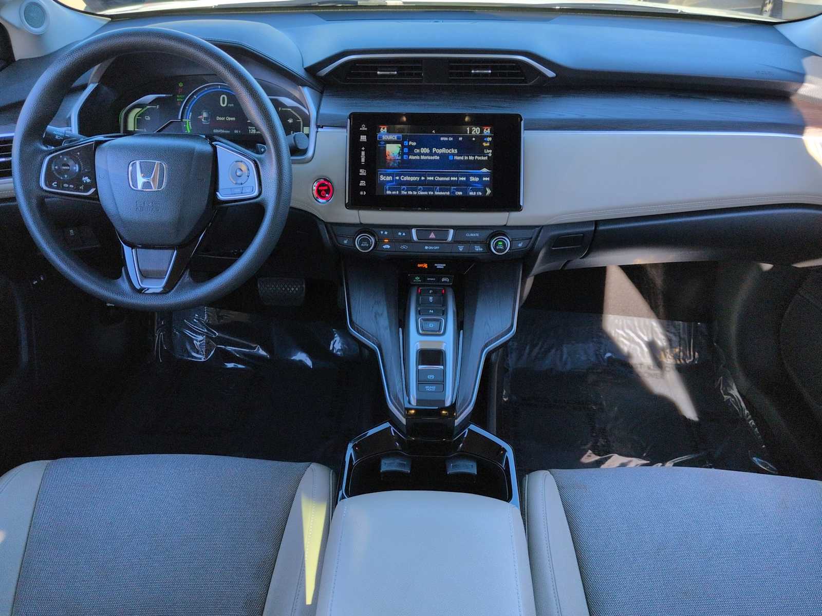 Thumbnail: 2018 Honda Clarity - 16