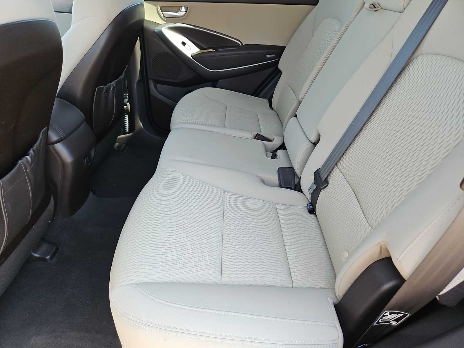 Thumbnail: 2018 Hyundai Santa Fe - 19