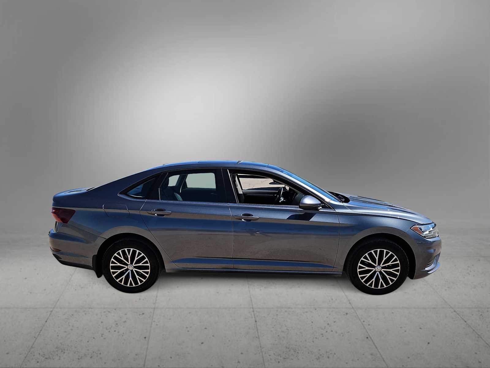 Thumbnail: 2021 Volkswagen Jetta - 9