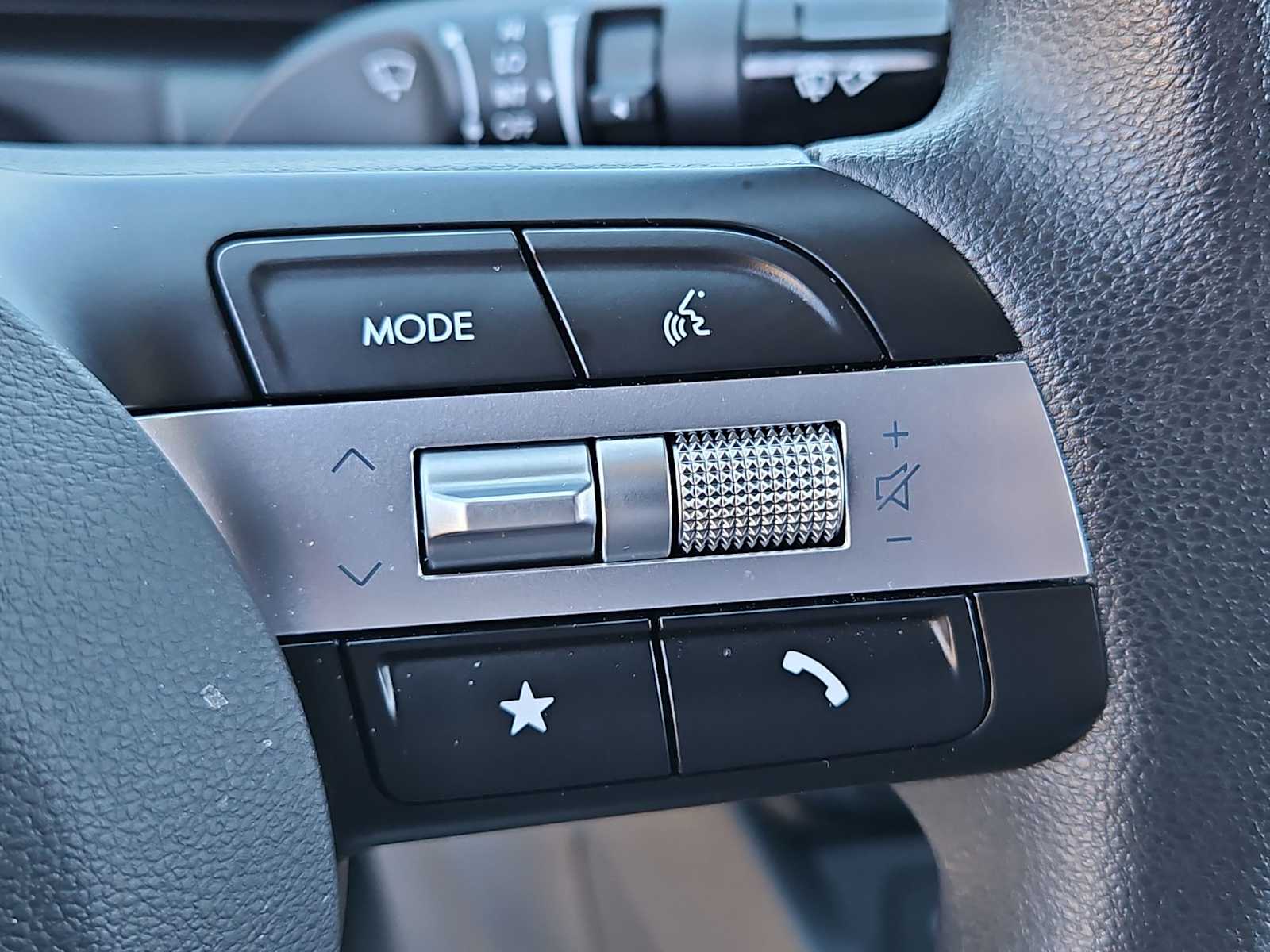 Thumbnail: 2025 Hyundai Santa Cruz - 23