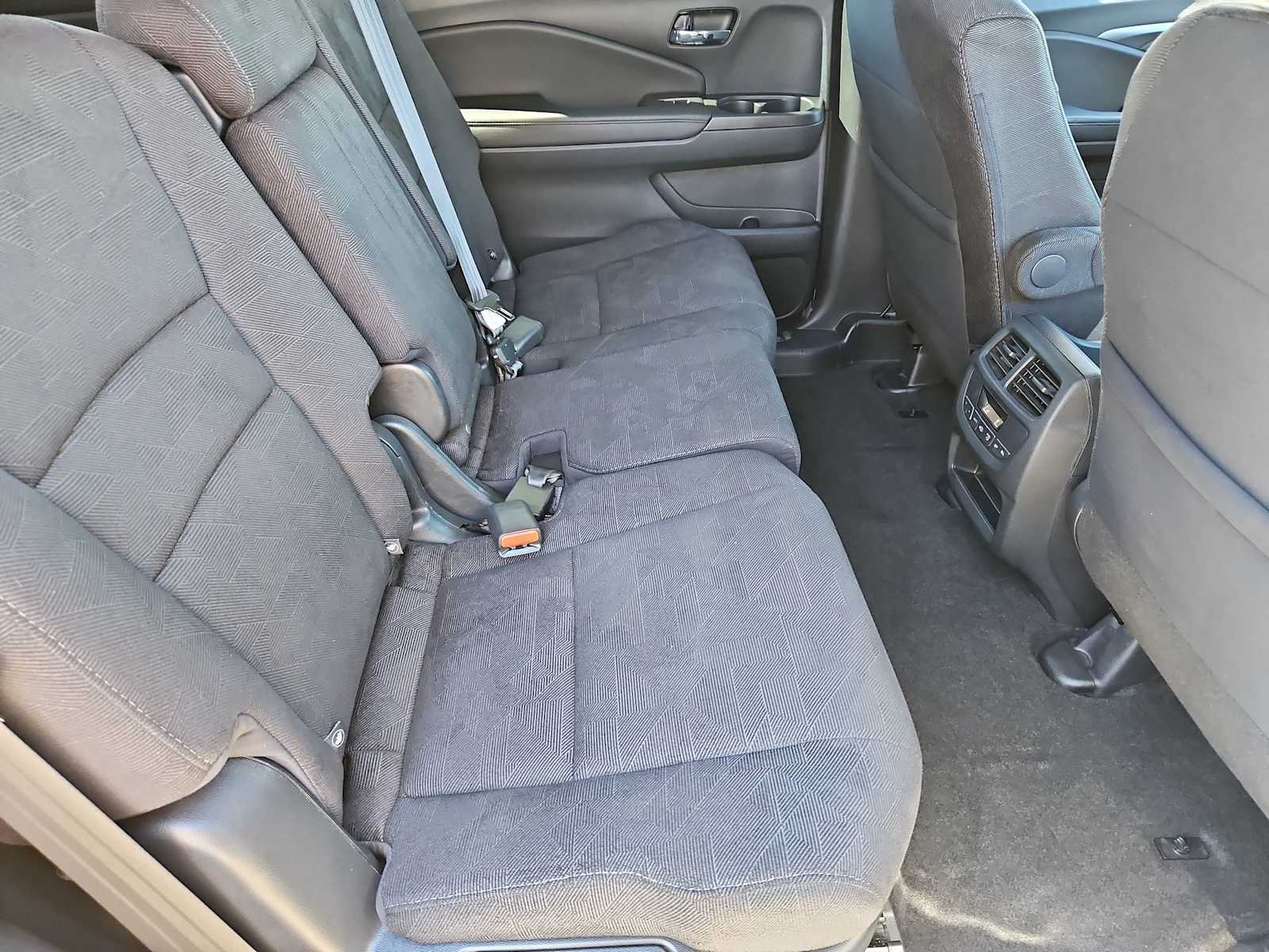 Thumbnail: 2022 Honda Pilot - 21