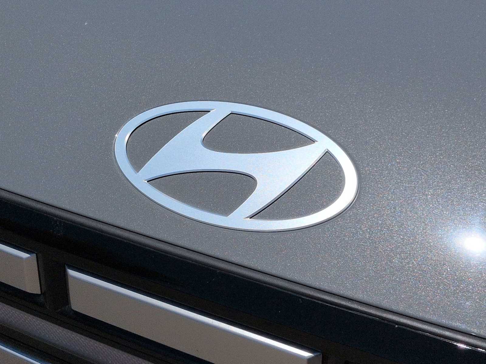 Thumbnail: 2025 Hyundai Santa Fe - 11
