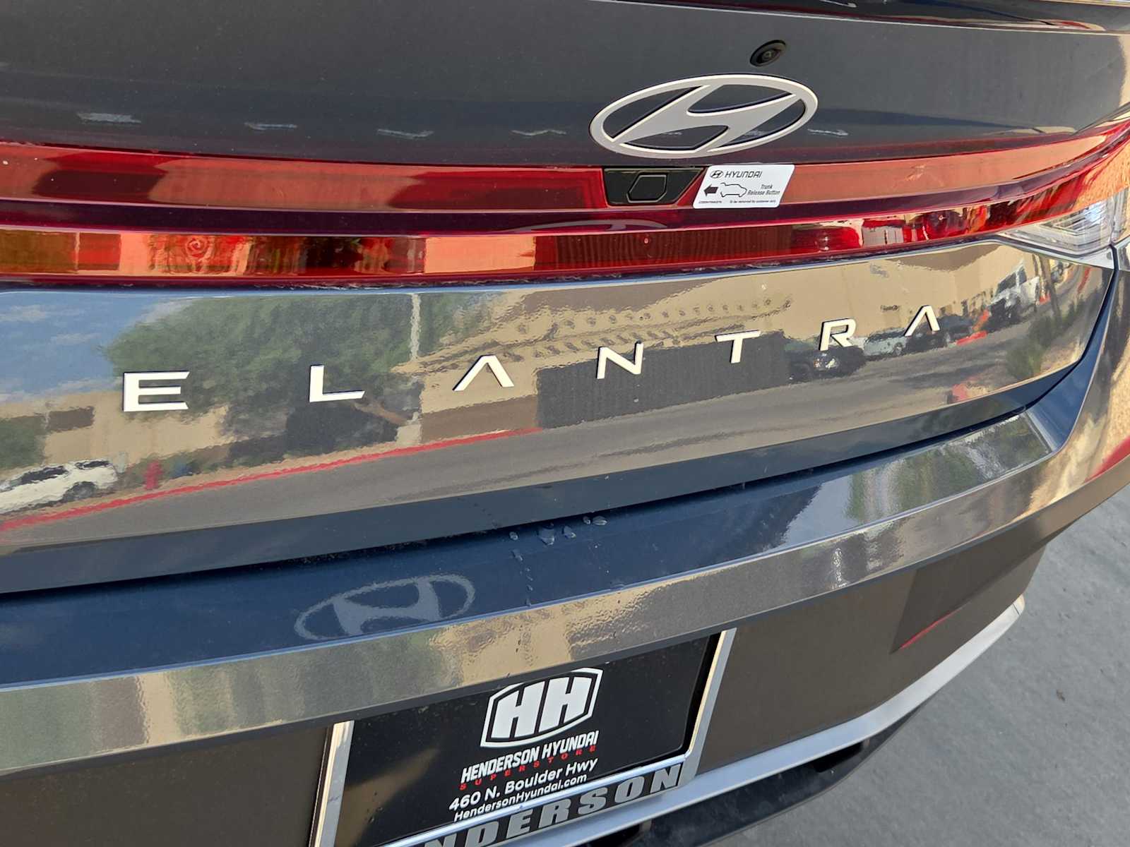 Thumbnail: 2025 Hyundai Elantra - 12