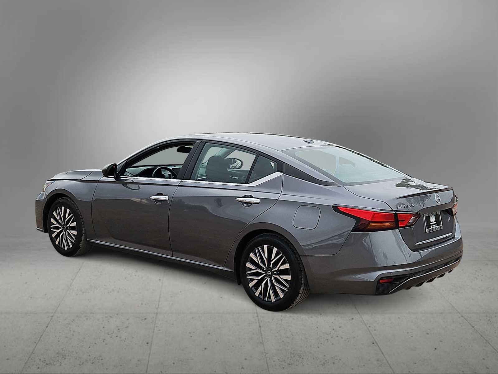 Thumbnail: 2024 Nissan Altima - 6