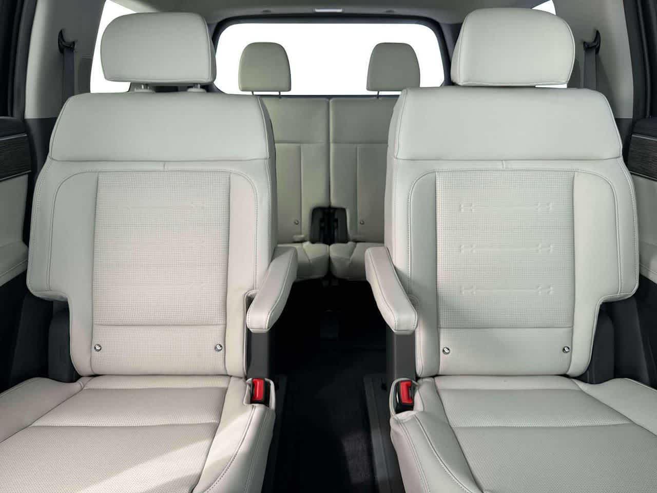 Thumbnail: 2026 Hyundai Santa Fe - 16