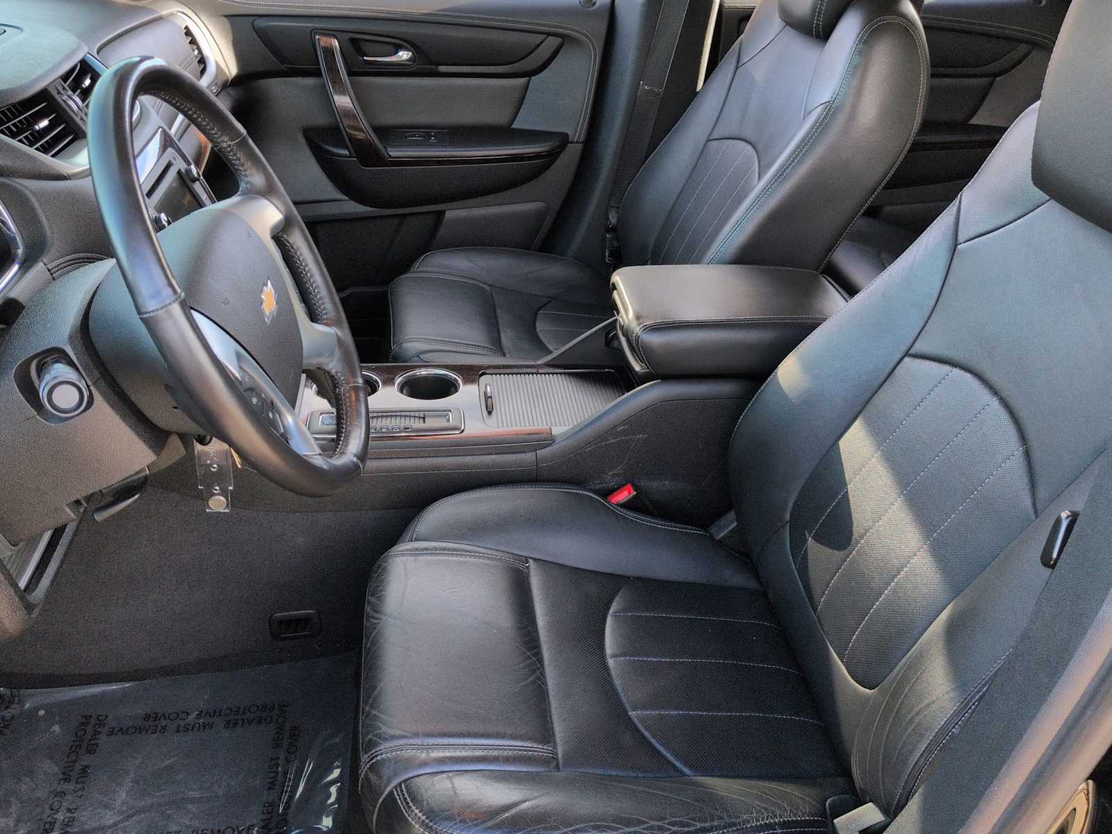 Thumbnail: 2017 Chevrolet Traverse - 17