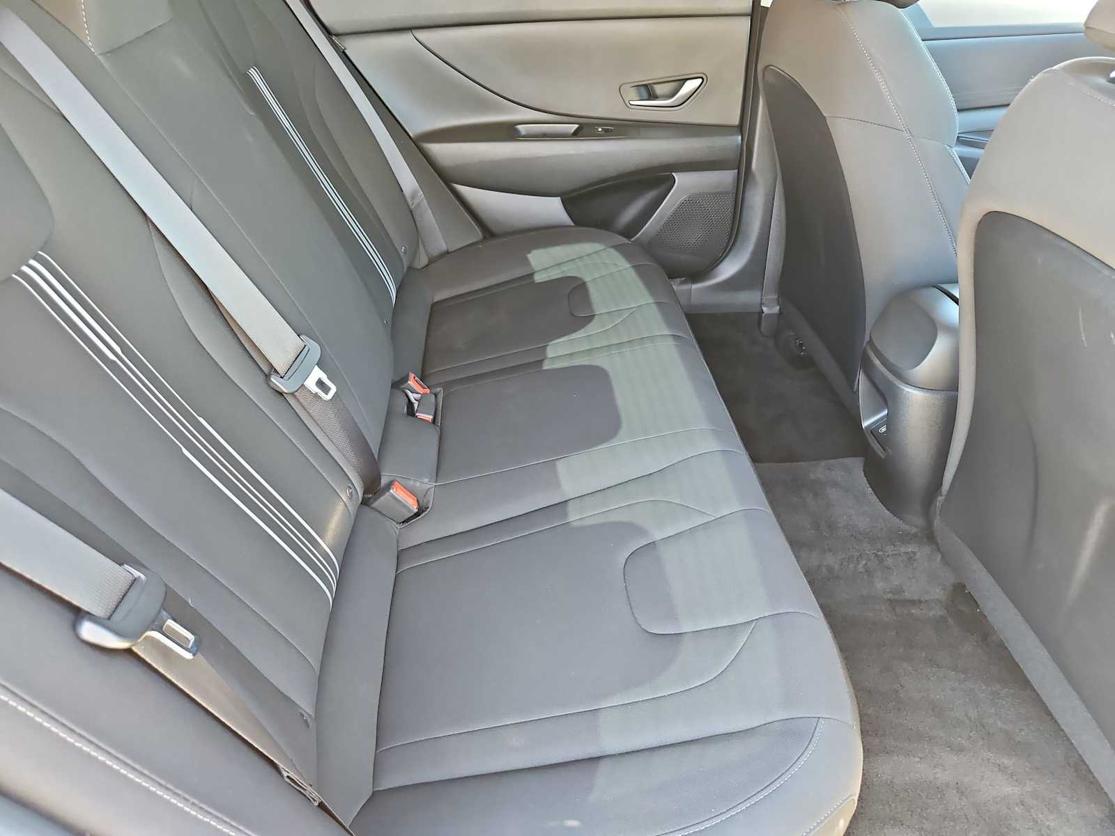 Thumbnail: 2024 Hyundai Elantra - 19