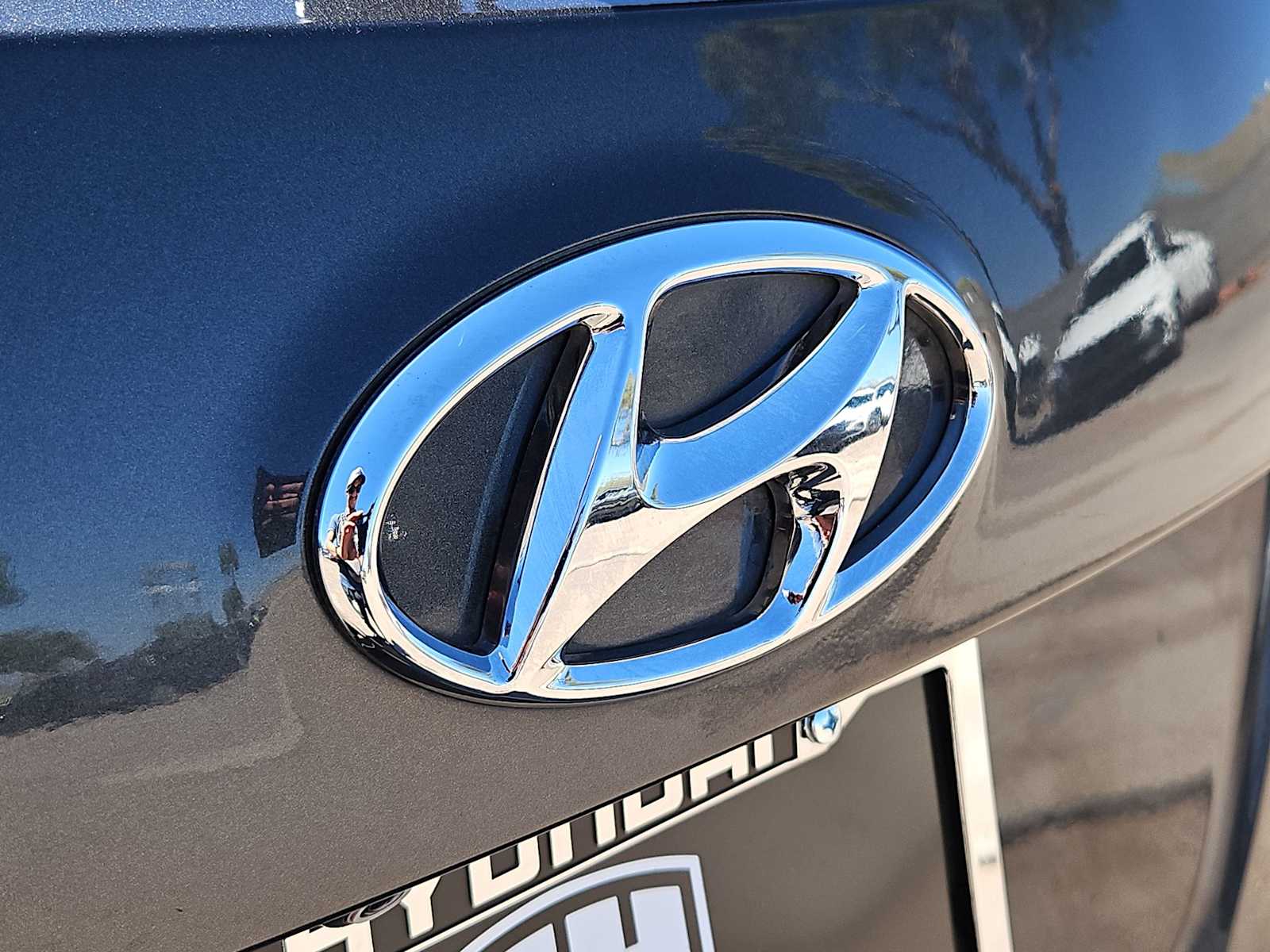 Thumbnail: 2018 Hyundai Santa Fe - 11