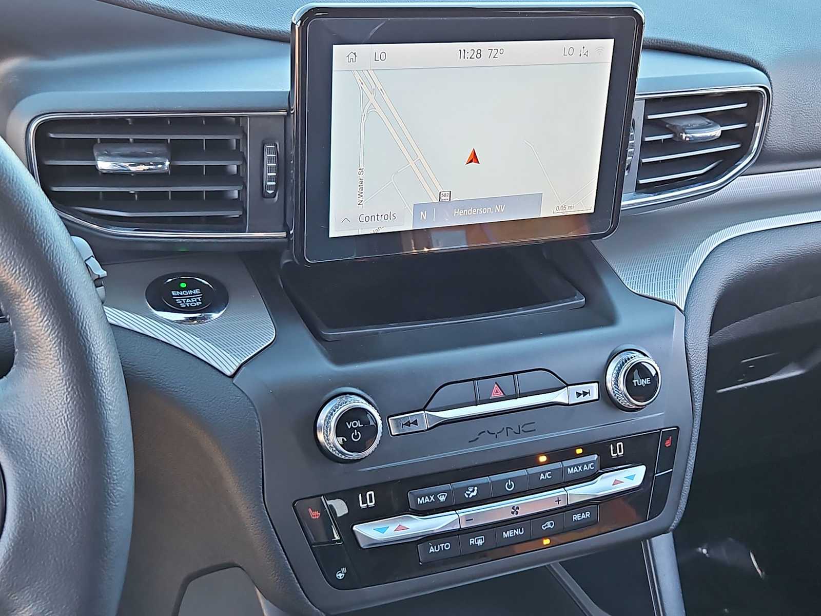 Thumbnail: 2020 Ford Explorer - 28