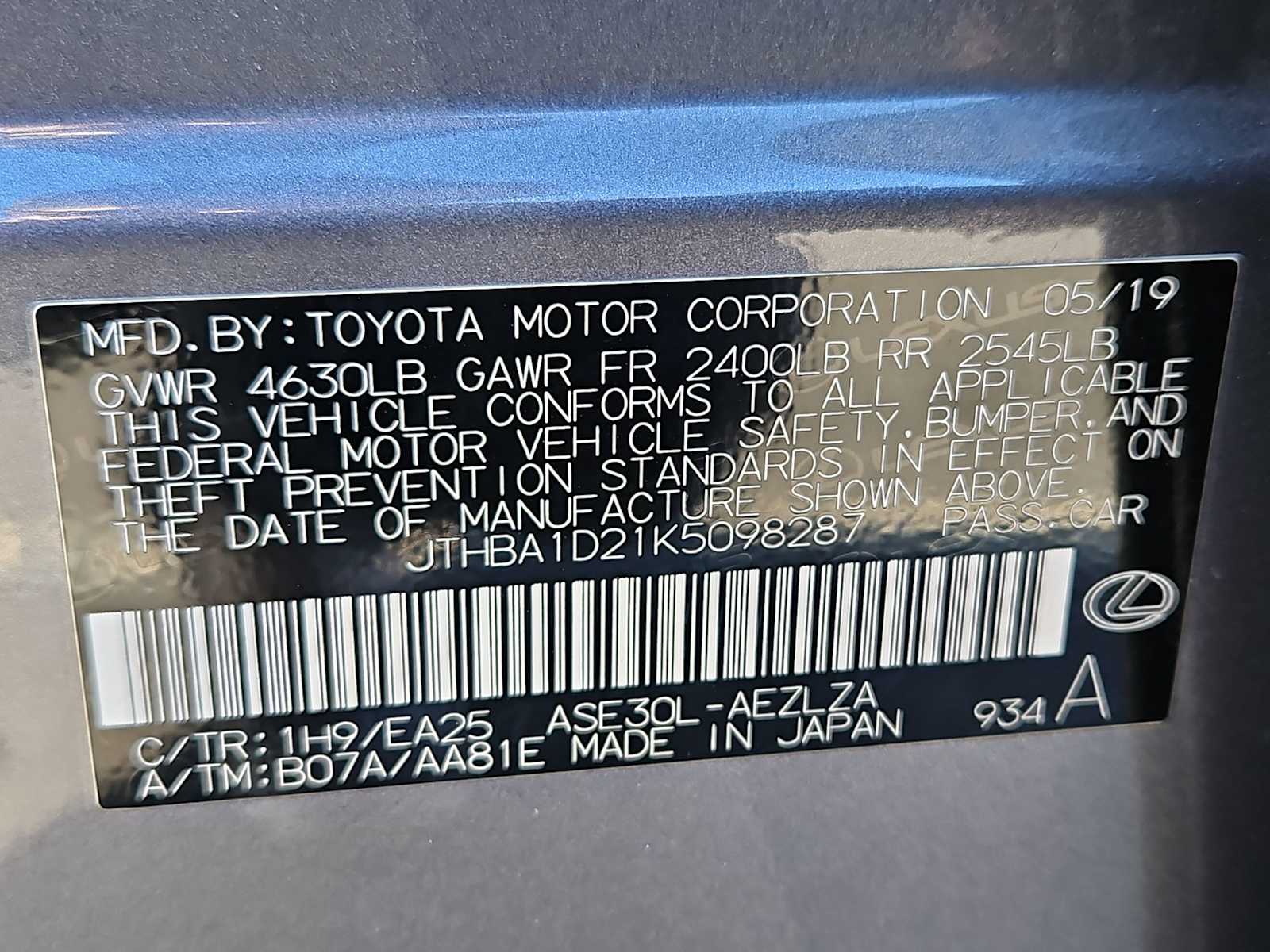 Thumbnail: 2019 Lexus IS - 35