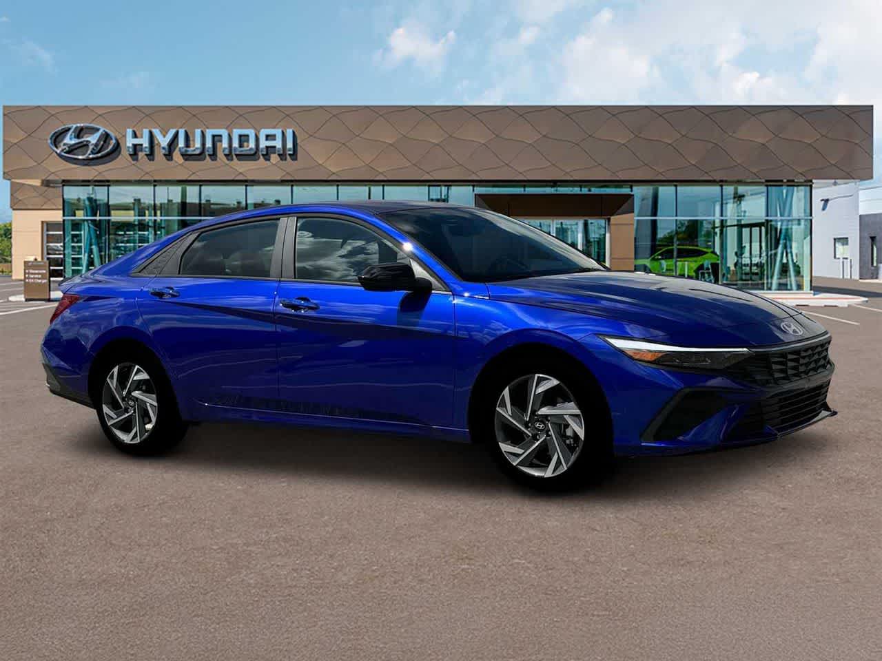Thumbnail: 2025 Hyundai Elantra - 10