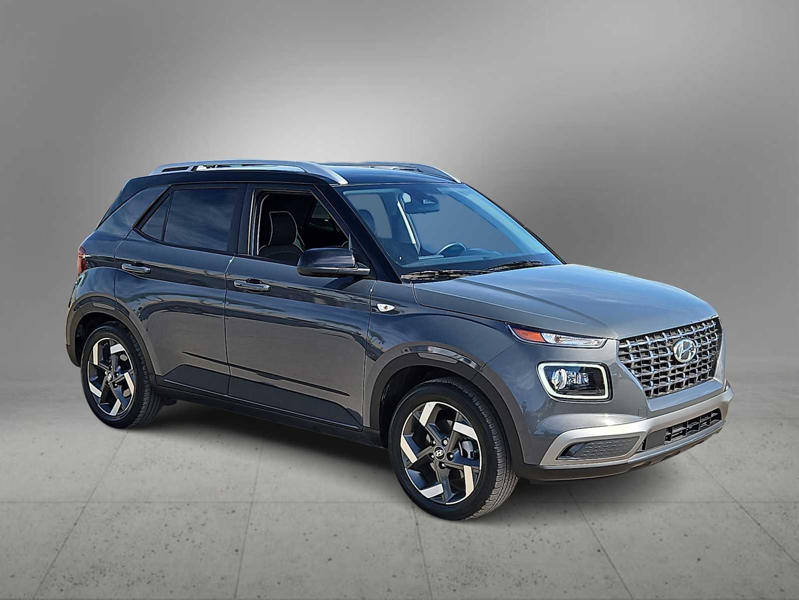 Thumbnail: 2025 Hyundai Venue - 2