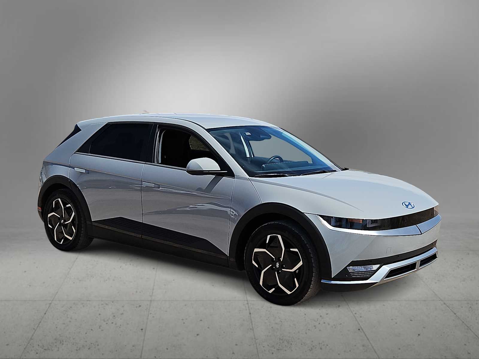 Thumbnail: 2024 Hyundai Ioniq 5 - 2