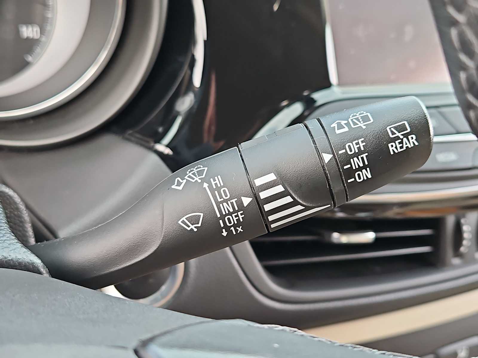 Thumbnail: 2019 Buick Envision - 26